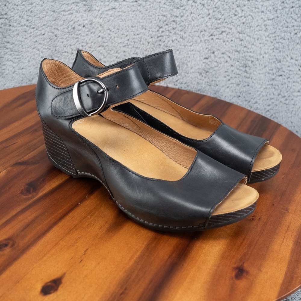 Dansko Tiana Womens 40 US 9.5-10 Calf Black Burnished Leather Wedge Sandals